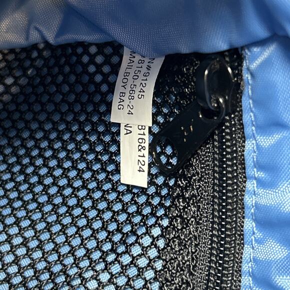 DAKINE Grey Messenger Bag Adjustable Crossbody Nylon USA Made Utility Satchel - Picture 8 of 9